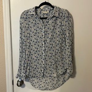 Long sleeve white blouse with blue floral details - lightly used, size medium